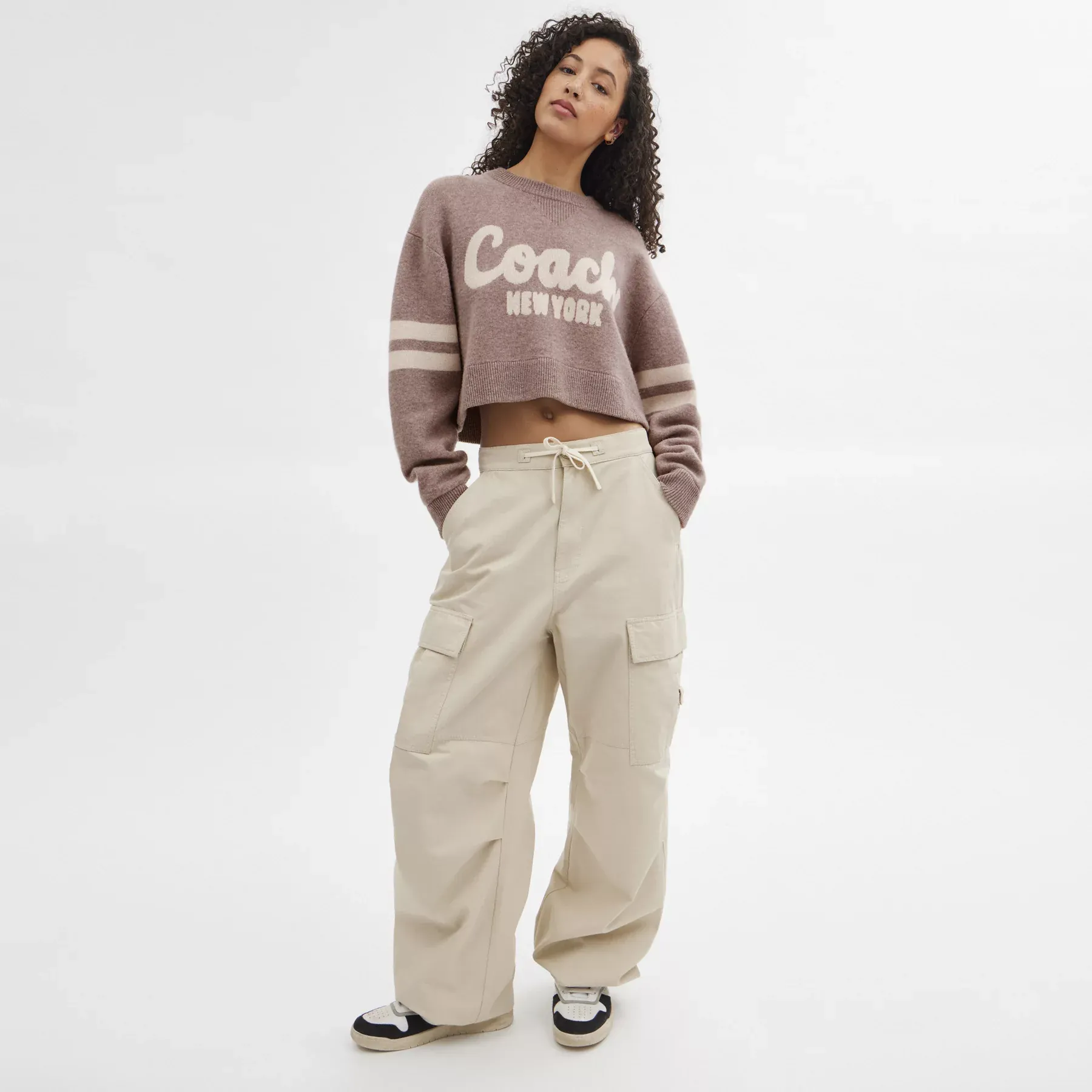 Cropped Coach Sweater Pink