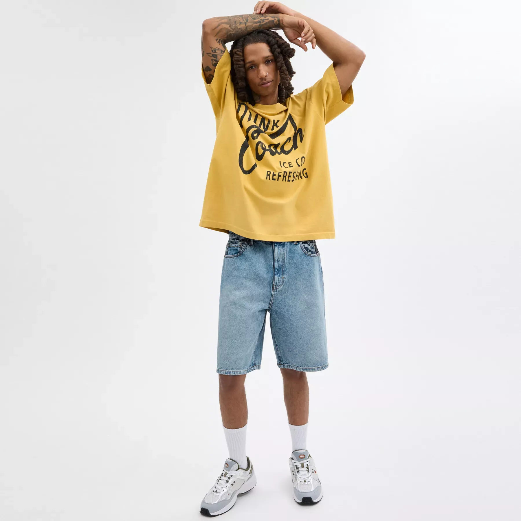 Denim Shorts Light Wash