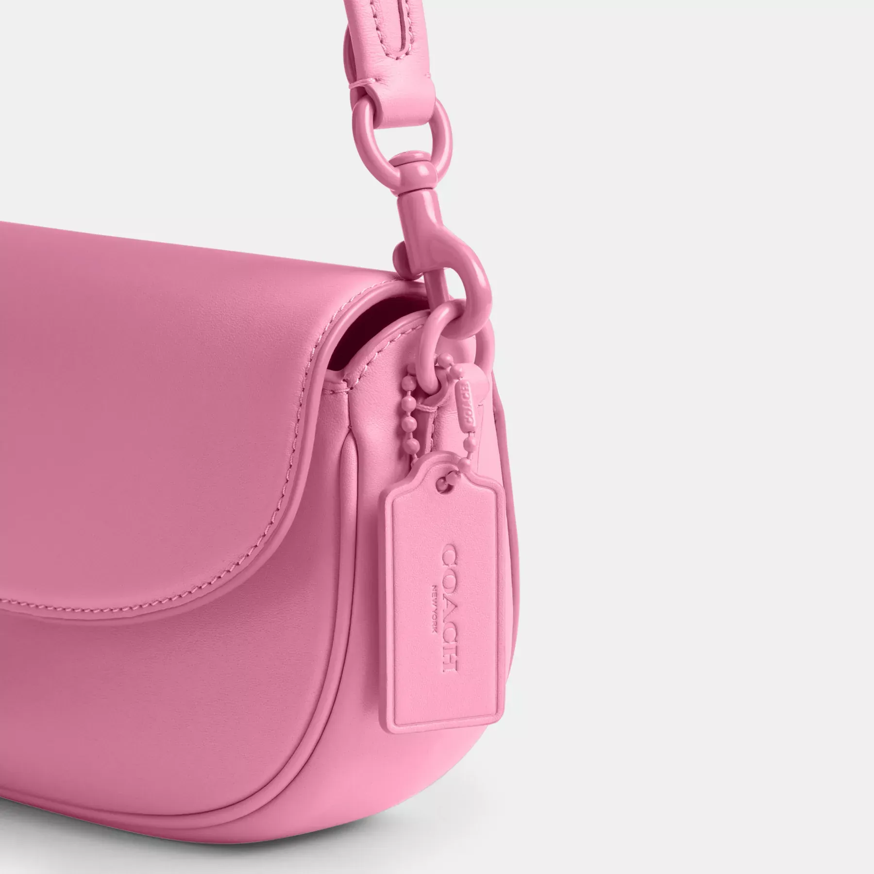 Emmy Saddle Bag 23 Vivid Pink Emmy Saddle Bag 23 Vivid Pink