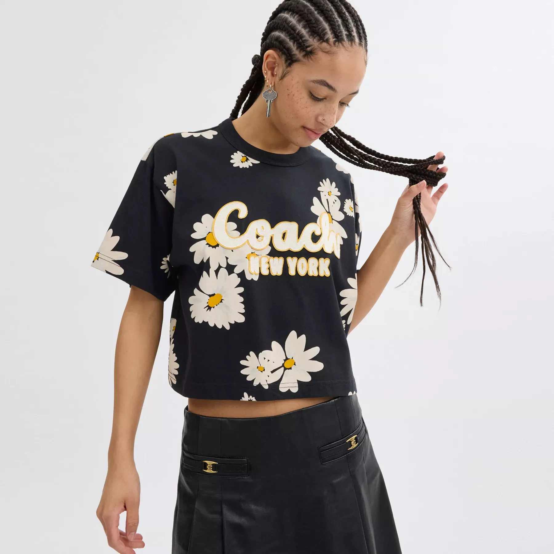 Floral Cropped Signature Script T-Shirt In Organic Cotton Black Multi