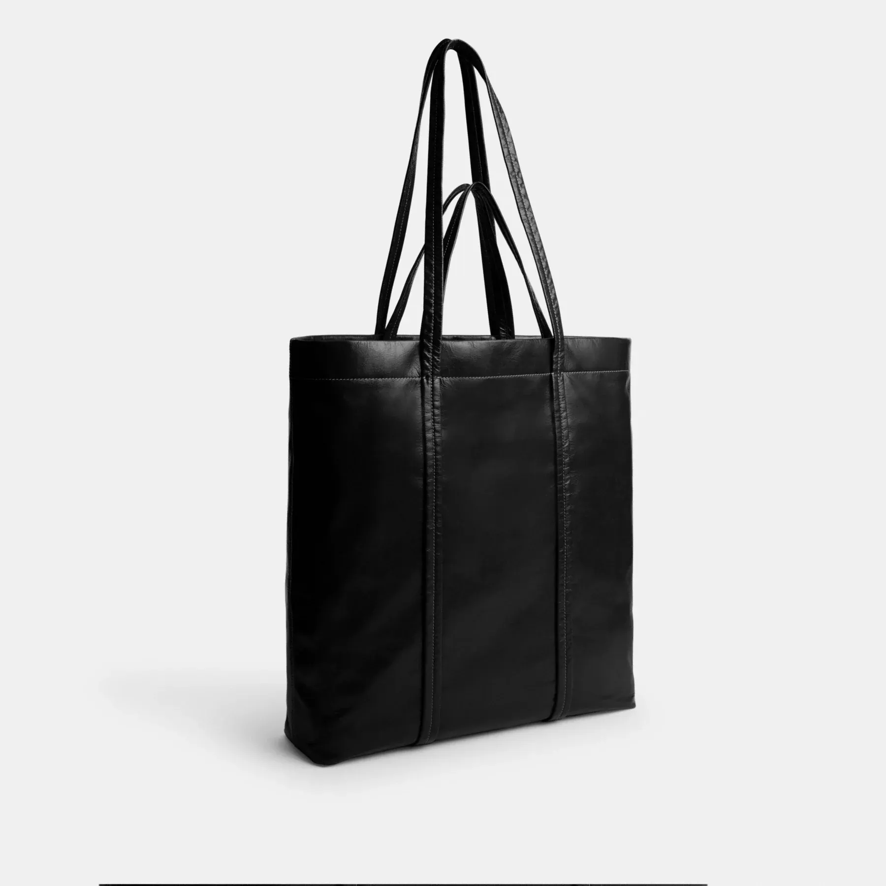 Hall Tote Black