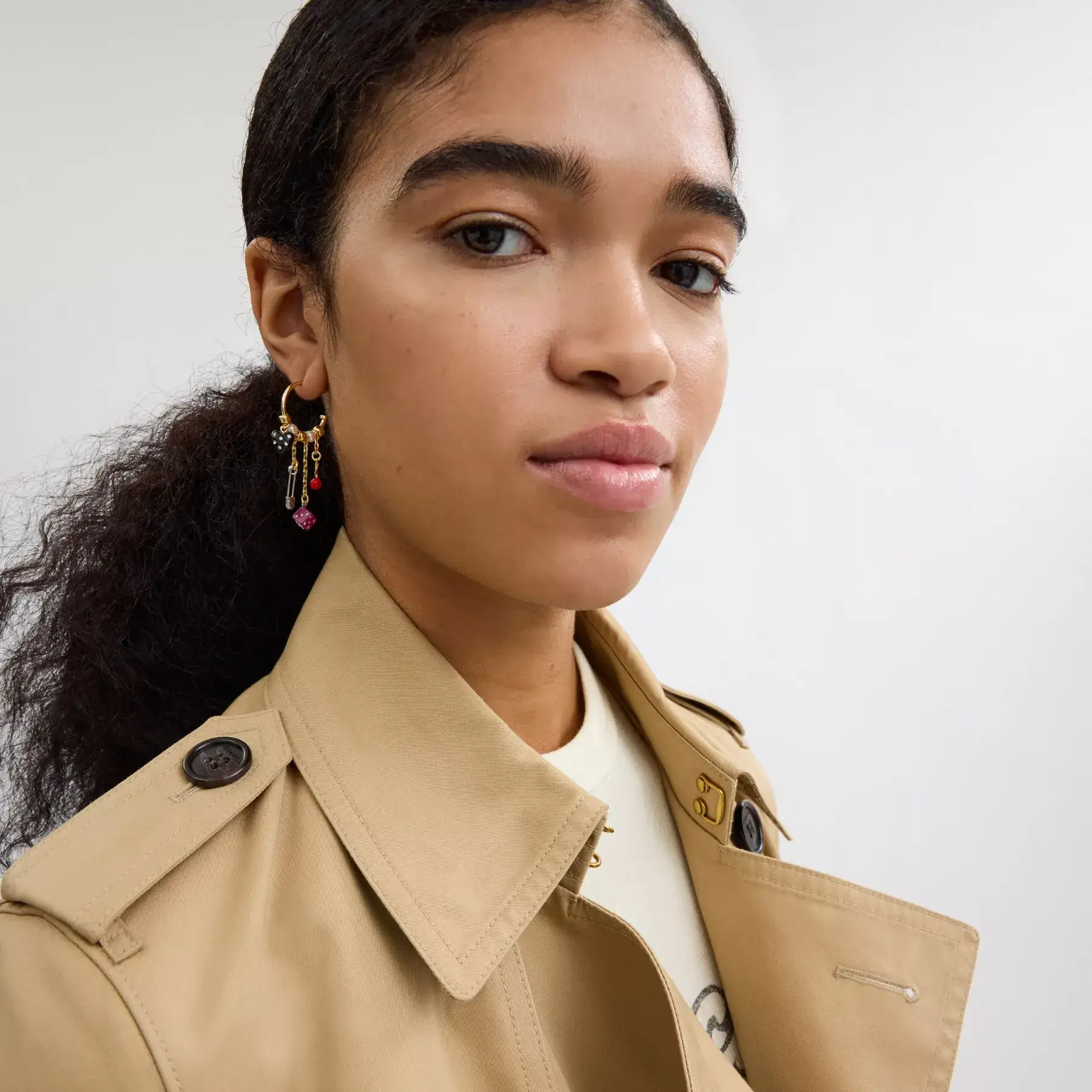 Heart And Dice Charm Hoop Earrings Gold/Multicolor Heart And Dice Charm Hoop Earrings Gold/Multicolor