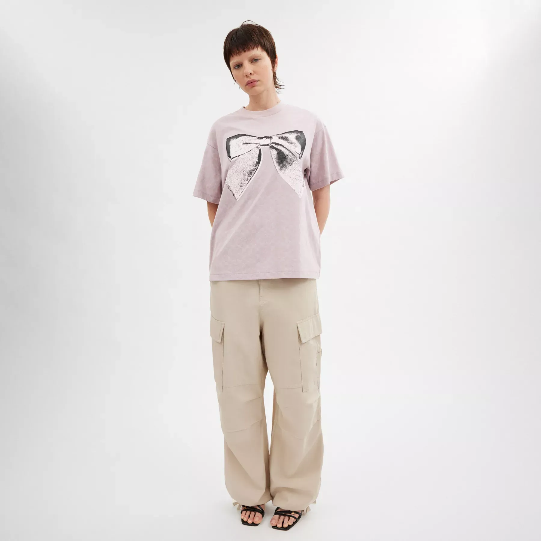 Signature Bow T-Shirt In Organic Cotton Pink Signature