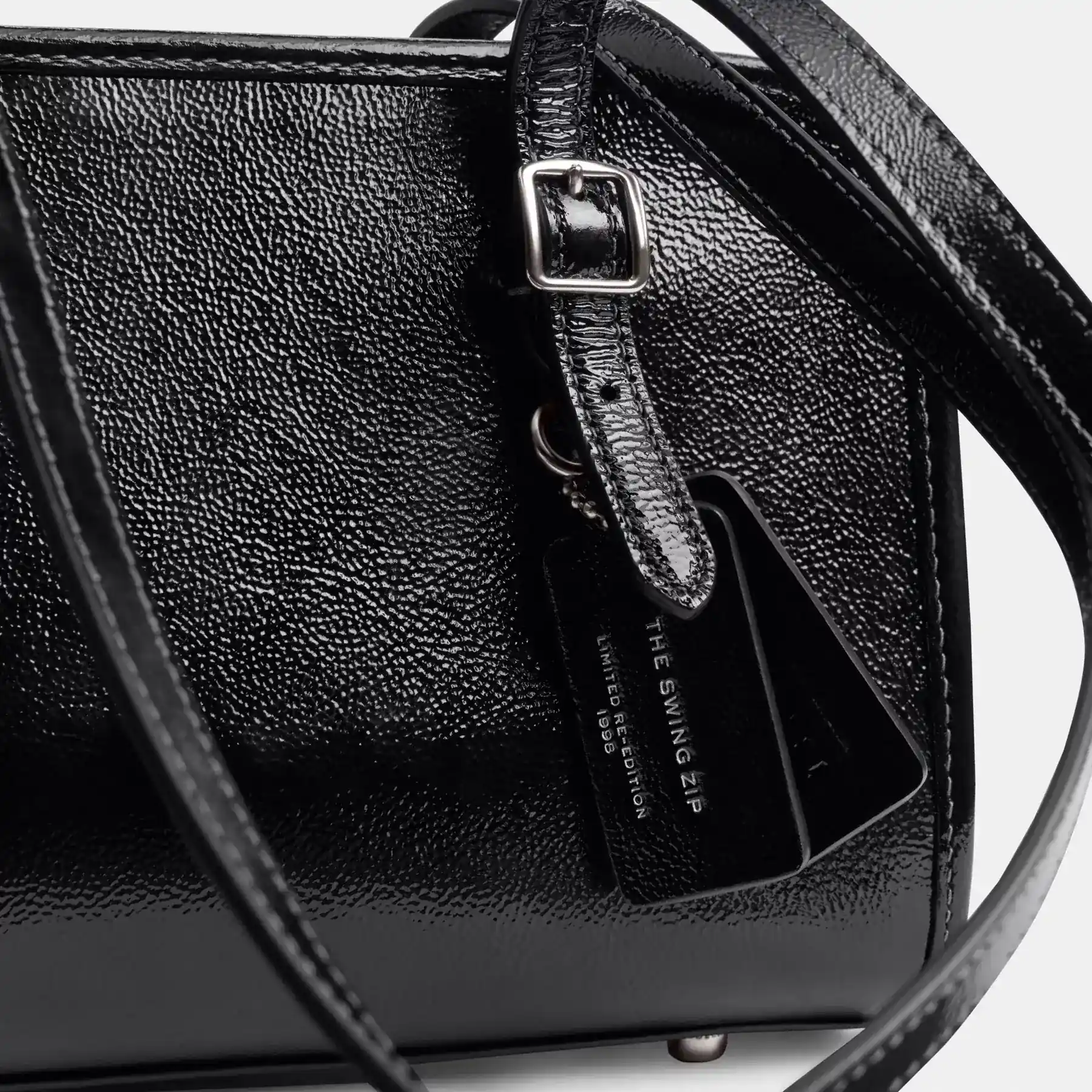 Swing Zip Bag Black Swing Zip Bag Black