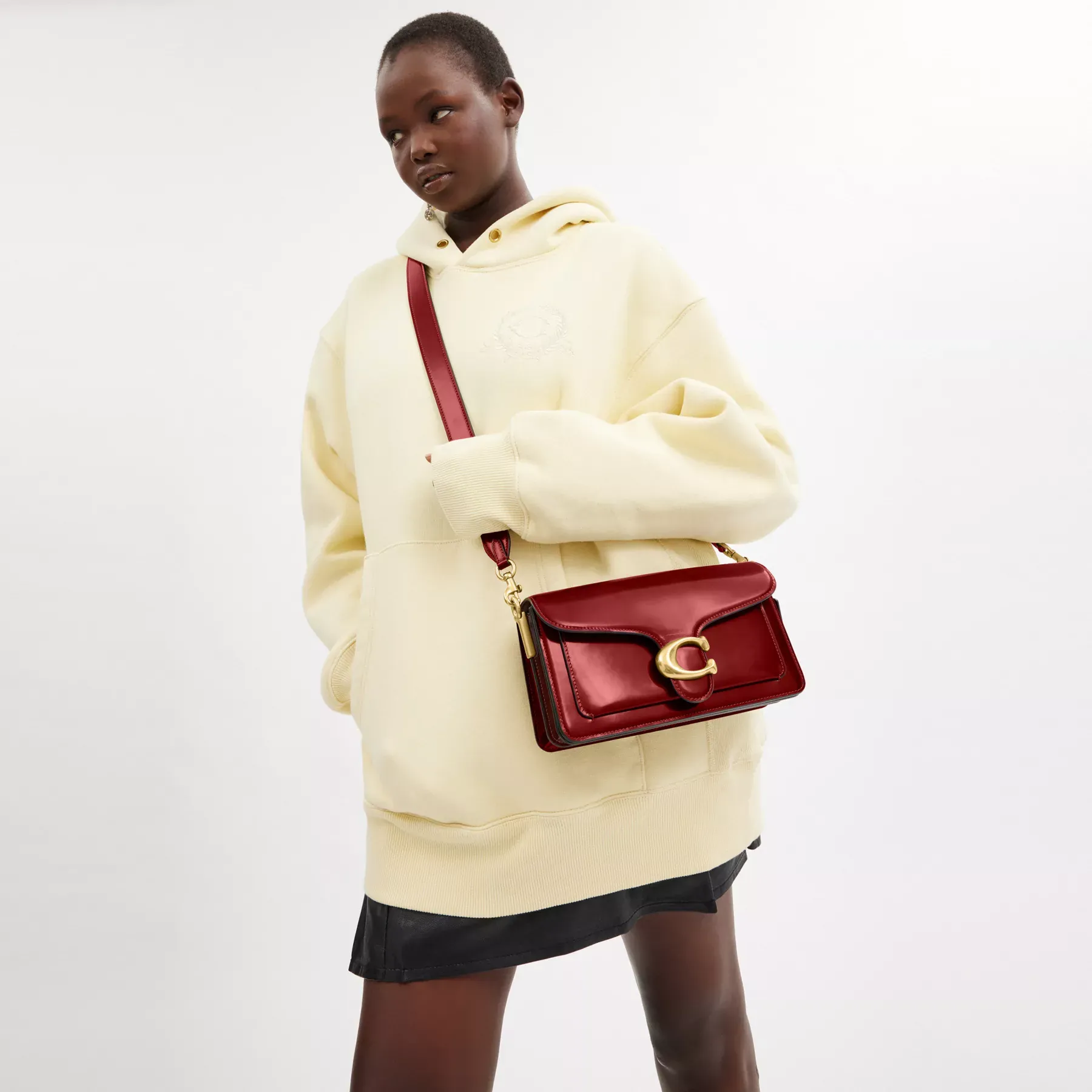 Tabby Shoulder Bag 26 Dark Ruby Tabby Shoulder Bag 26 Dark Ruby