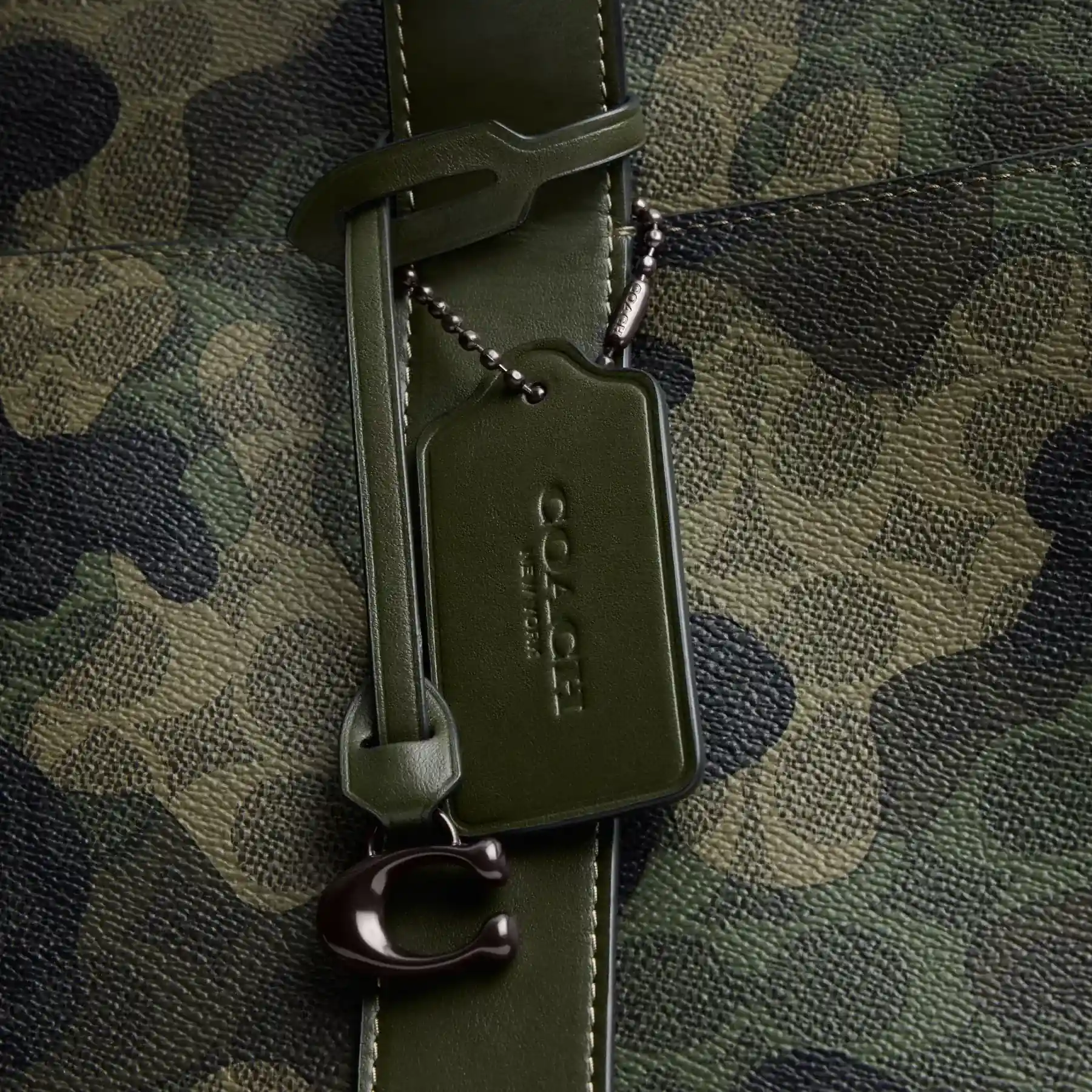 Wesley Tote In Signature Camo Print Signature Camo Wesley Tote In Signature Camo Print Signature Camo